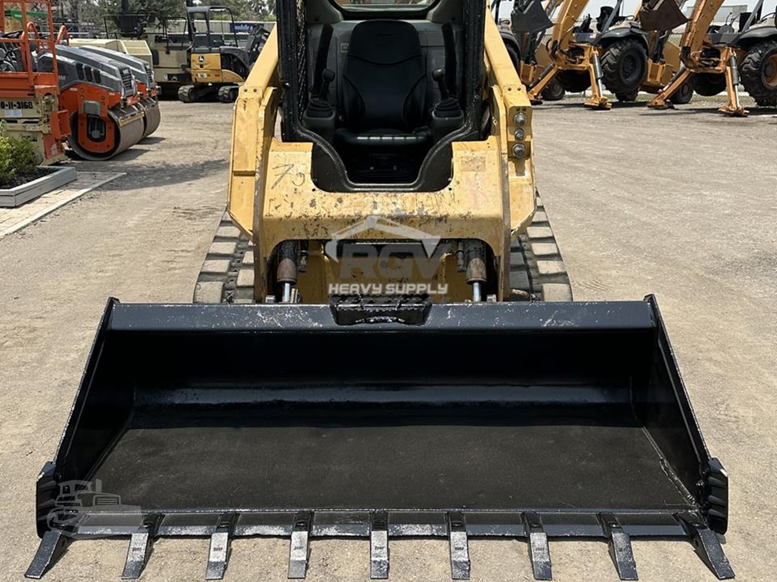 2016 Caterpillar 259D Track Loaders for sale in Olmito, TX - listing photo 8 of 8