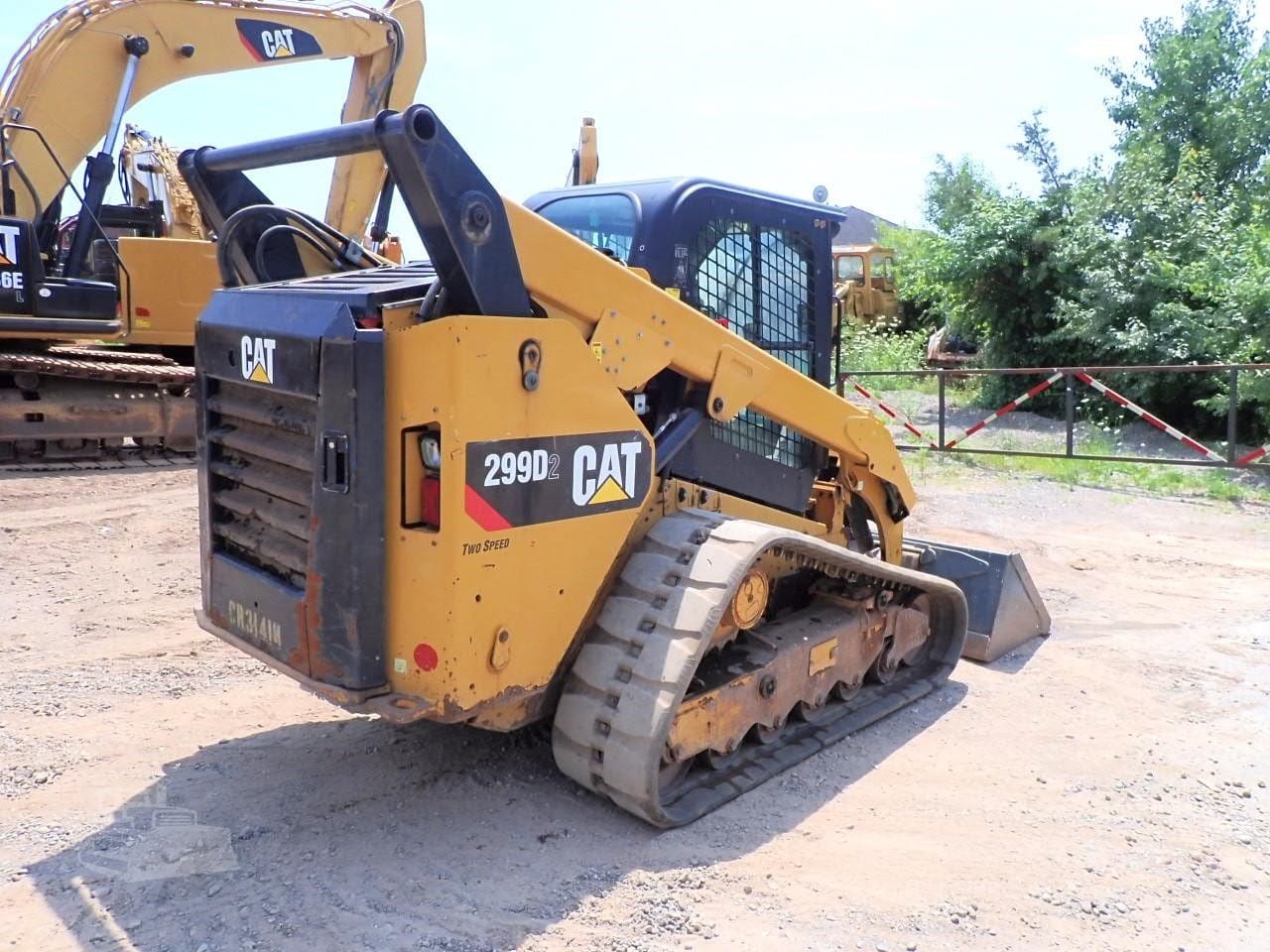 2016 Caterpillar 299D2 Skid Steer Loaders for sale in South Plainfield, NJ - listing photo 5 of 10