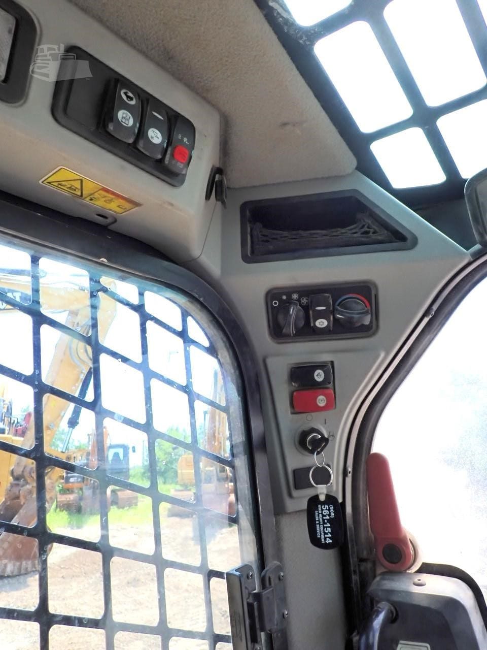 2016 Caterpillar 299D2 Skid Steer Loaders for sale in South Plainfield, NJ - listing photo 9 of 10