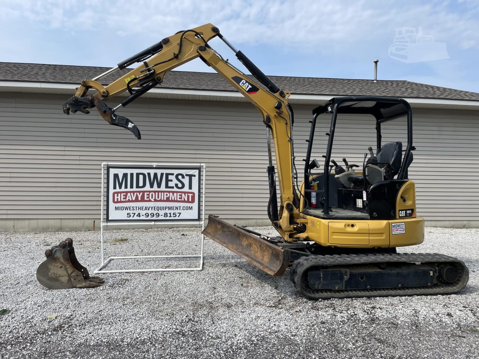 2016 Caterpillar 304 Excavators for sale in South Bend, IN - listing photo 2 of 8