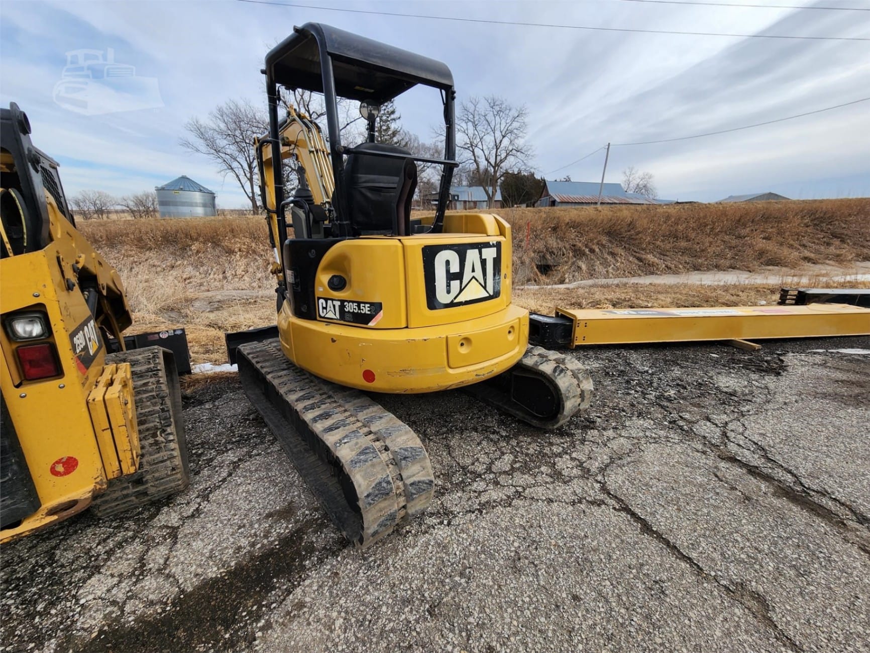 2016 Caterpillar 305.5E2 CR Excavators for sale in Kimballton, IA - listing photo 7 of 8