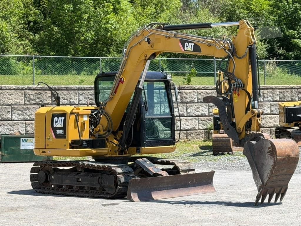 2016 Caterpillar 307E2 Excavators for sale in Walnutport, PA - primary listing photo of 8