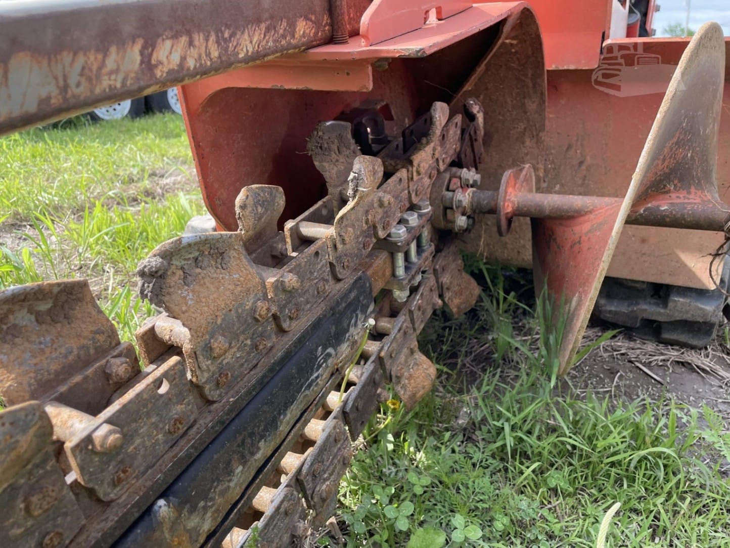 2016 Ditch Witch C16X Trenchers for sale in Broken Arrow, OK - listing photo 6 of 8