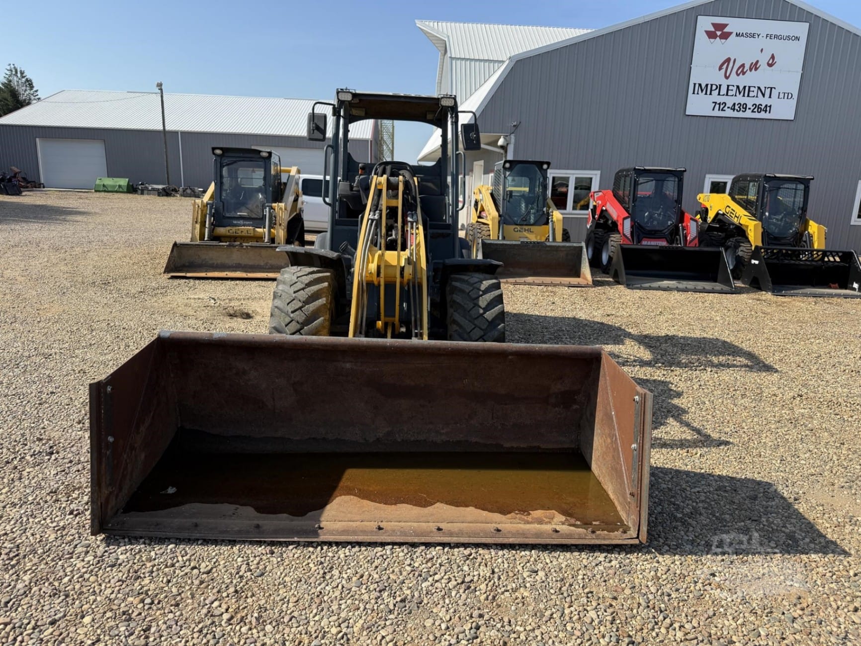 2016 Gehl AL650 Wheel Loaders for sale in Hull, IA - listing photo 3 of 12