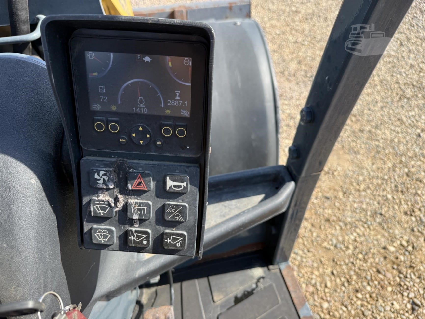 2016 Gehl AL650 Wheel Loaders for sale in Hull, IA - listing photo 8 of 12