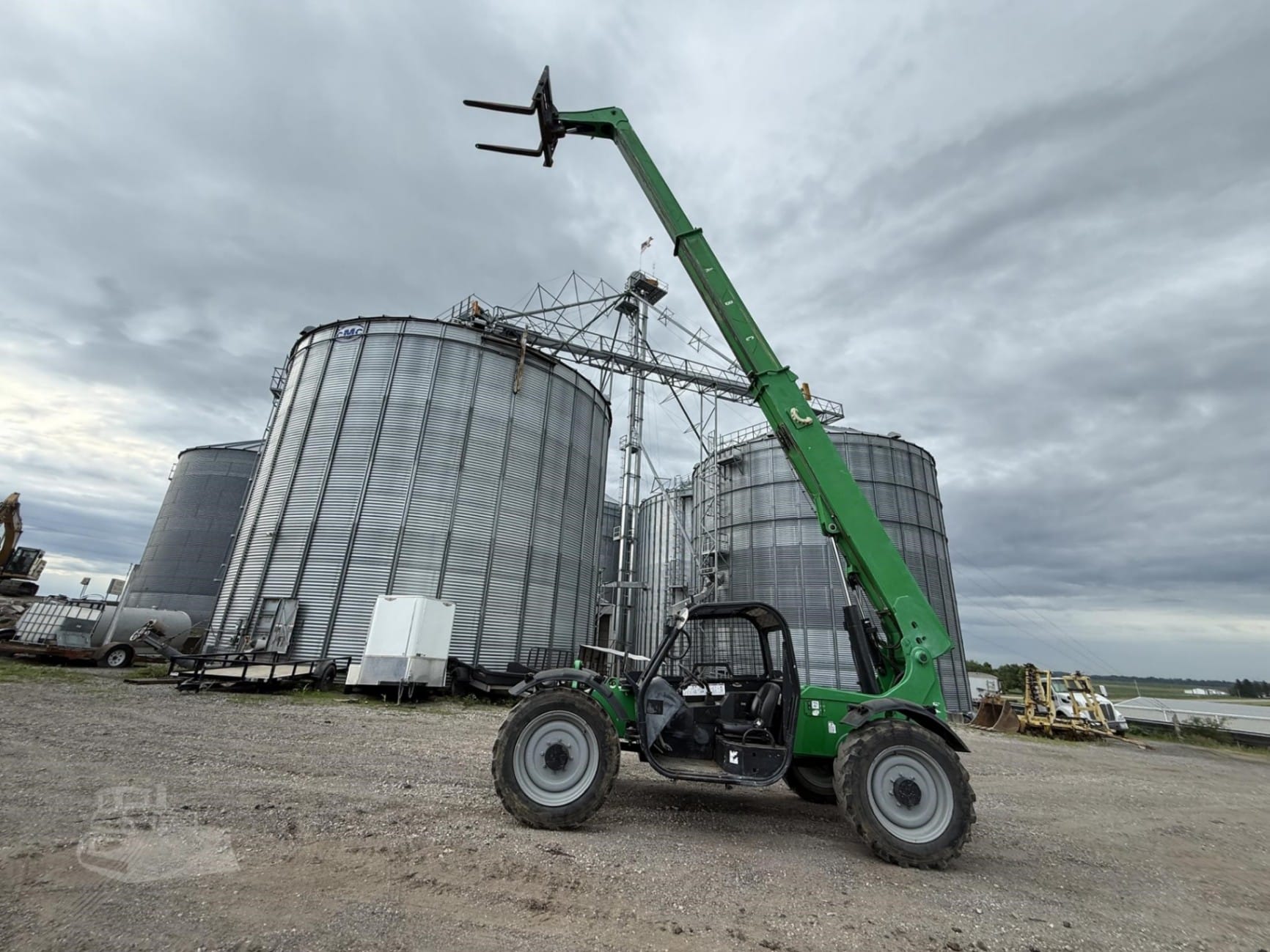 2016 Genie genie-gth-636 Telehandlers Forklifts for sale in Newton, IA - listing photo 5 of 70