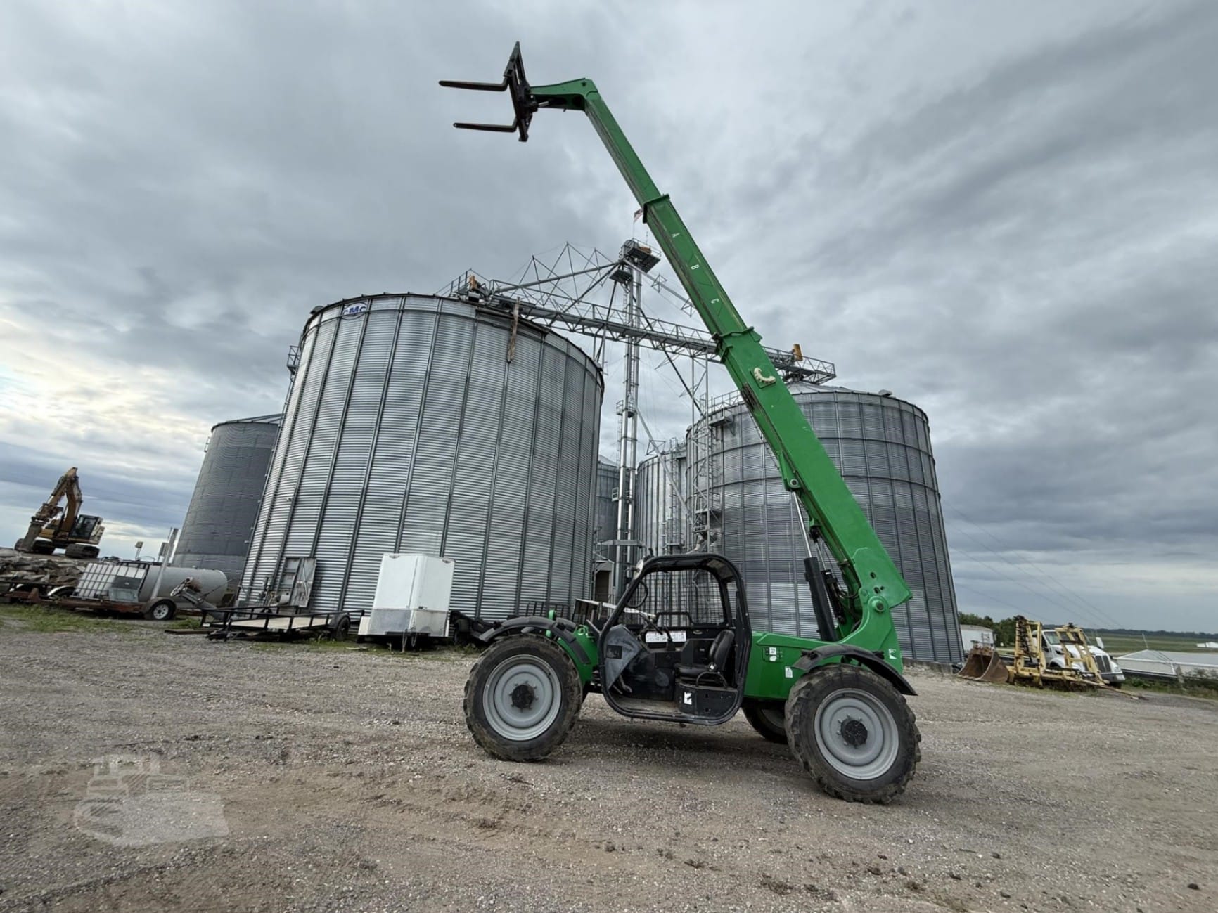 2016 Genie genie-gth-636 Telehandlers Forklifts for sale in Newton, IA - listing photo 6 of 70