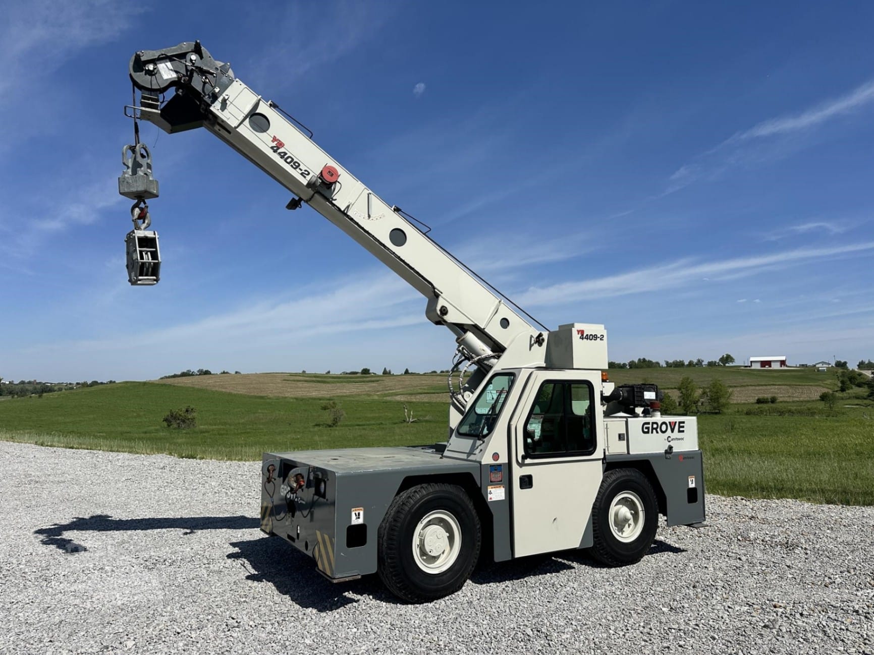2016 Grove YB4409-2 Cranes Mobile for sale in Wellman, IA - listing photo 2 of 28