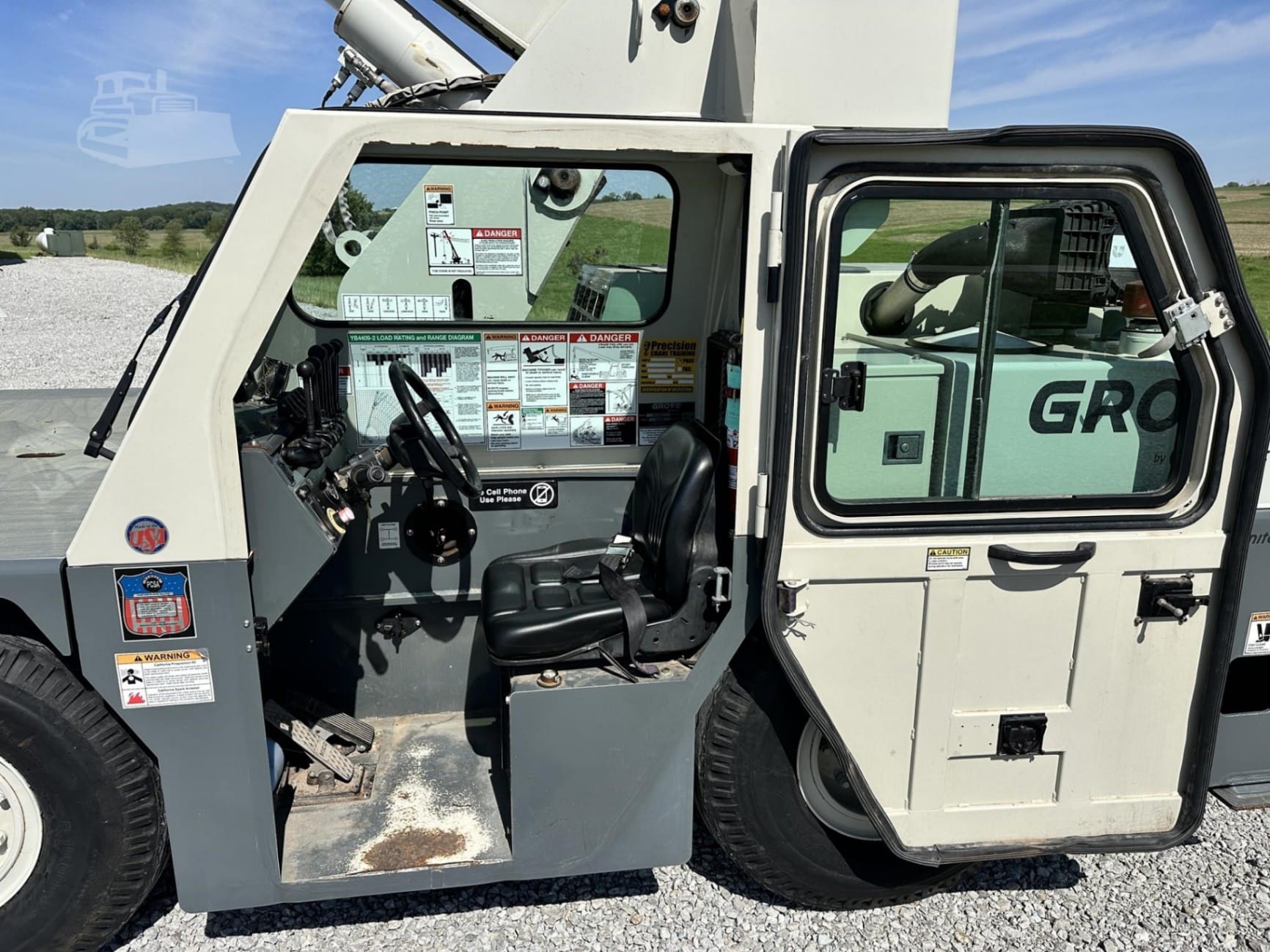 2016 Grove YB4409-2 Cranes Mobile for sale in Wellman, IA - listing photo 16 of 28