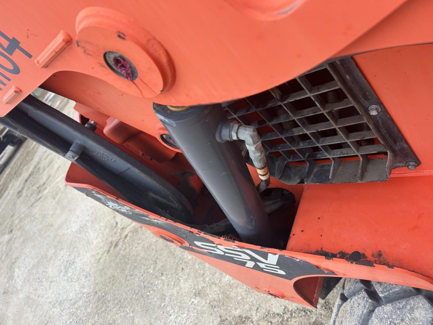 2016 Kubota SSV75 Skid Steer Loaders for sale in Manchester, IA - listing photo 28 of 64