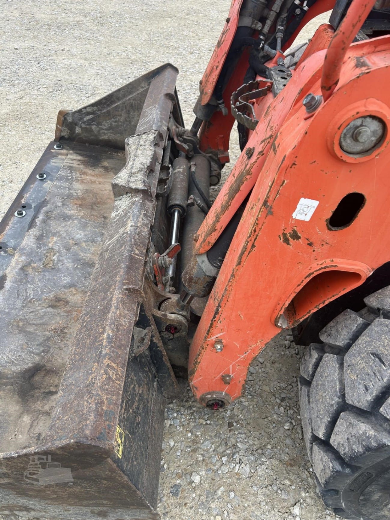 2016 Kubota SSV75 Skid Steer Loaders for sale in Manchester, IA - listing photo 31 of 64
