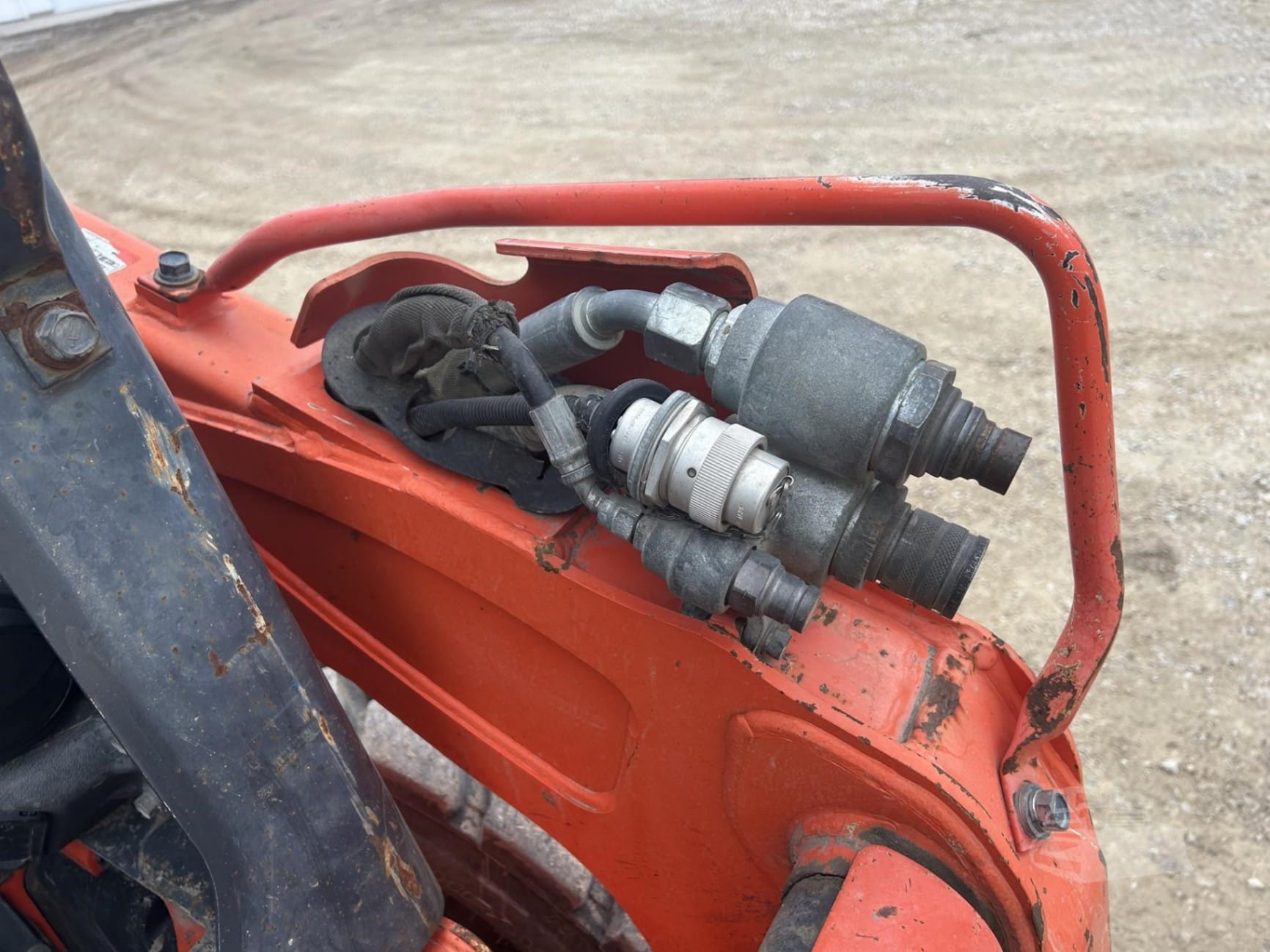 2016 Kubota SSV75 Skid Steer Loaders for sale in Manchester, IA - listing photo 34 of 64