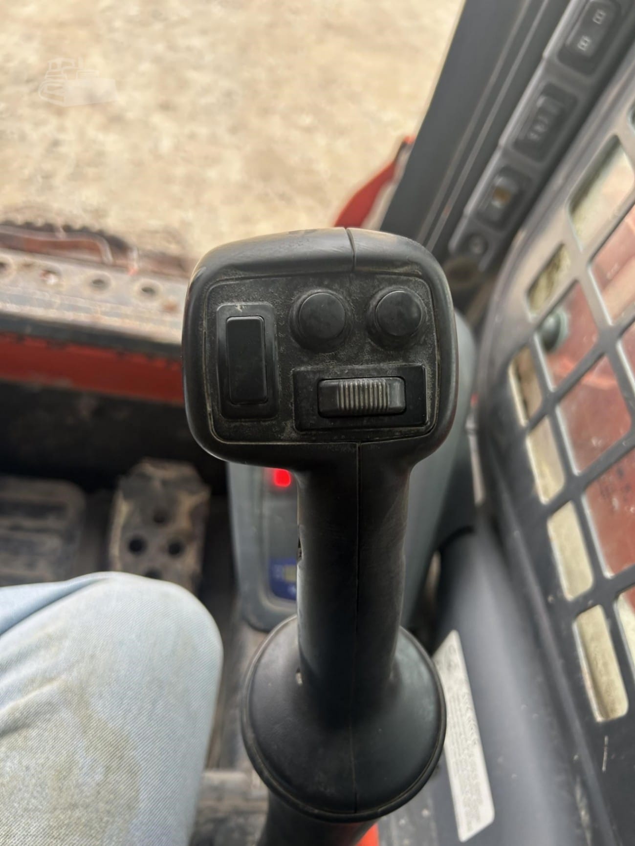 2016 Kubota SSV75 Skid Steer Loaders for sale in Manchester, IA - listing photo 49 of 64