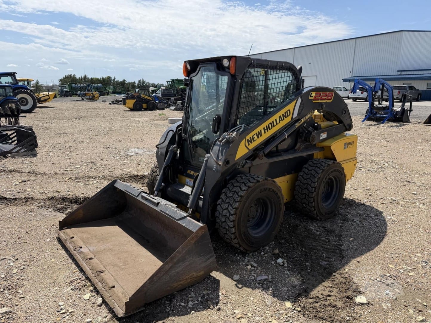 2016 New Holland L228 Skid Steer Loaders for sale in McCook, NE - listing photo 2 of 8