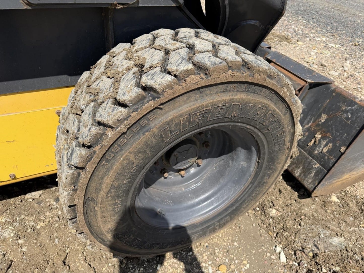 2016 New Holland L228 Skid Steer Loaders for sale in McCook, NE - listing photo 7 of 8