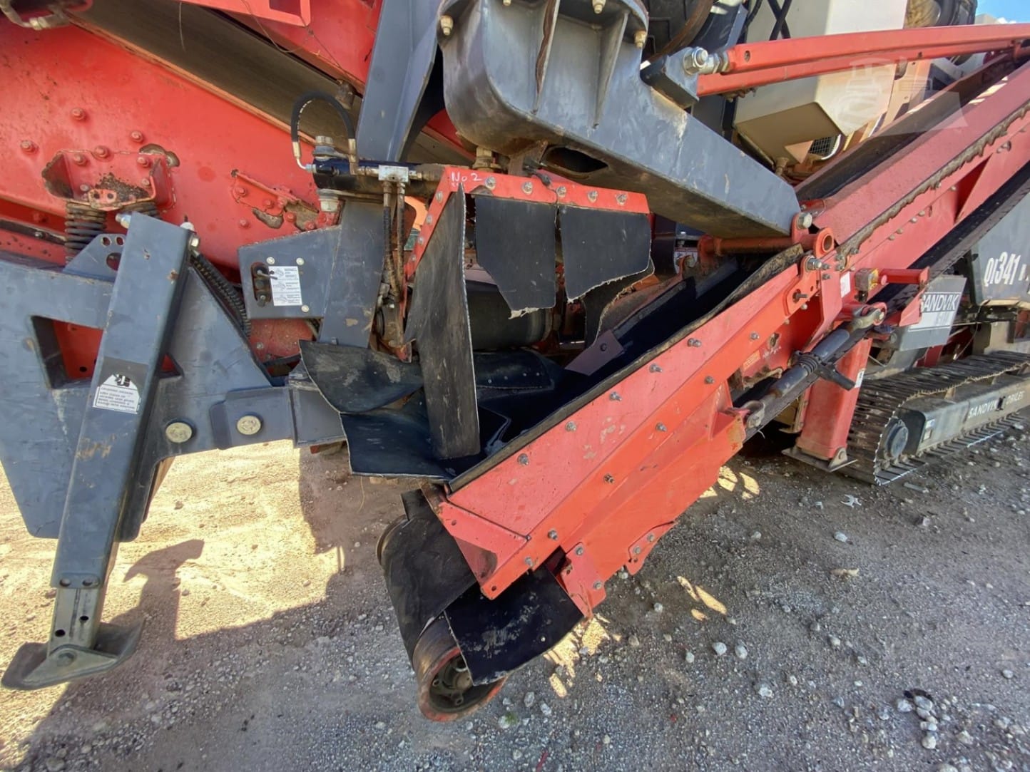 2016 Sandvik QI341HS Impact Crusher for sale in Austin, TX - listing photo 5 of 8
