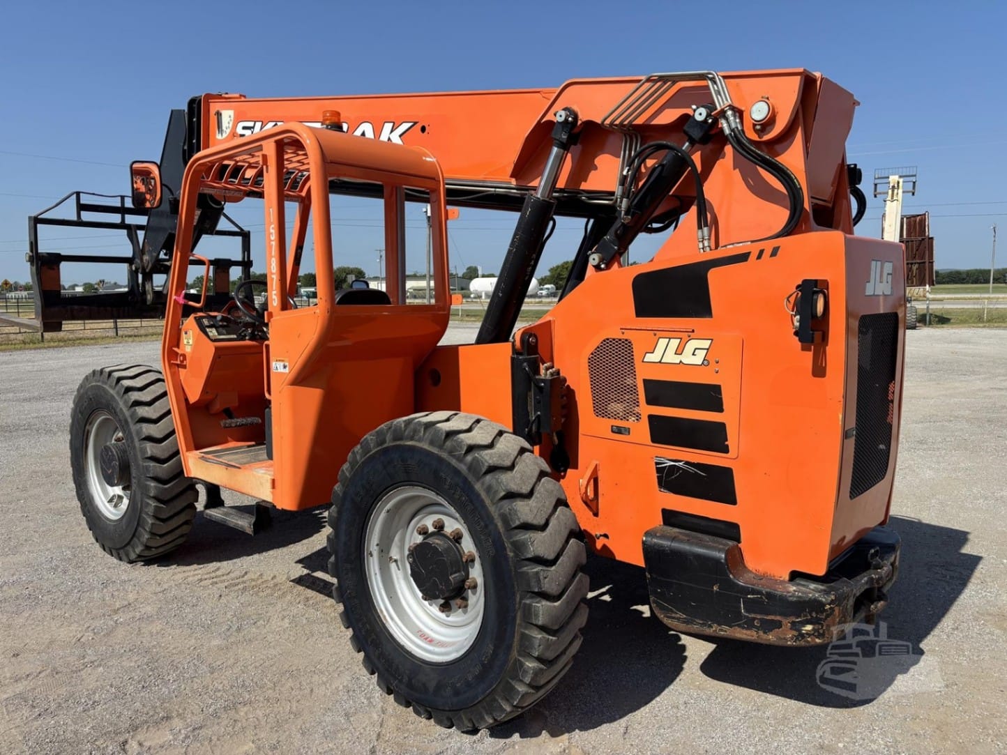 2016 SkyTrak (JLG) skytrak-jlg-6042 Telehandler Telescopic Forklift for sale in Mounds, OK - listing photo 2 of 7