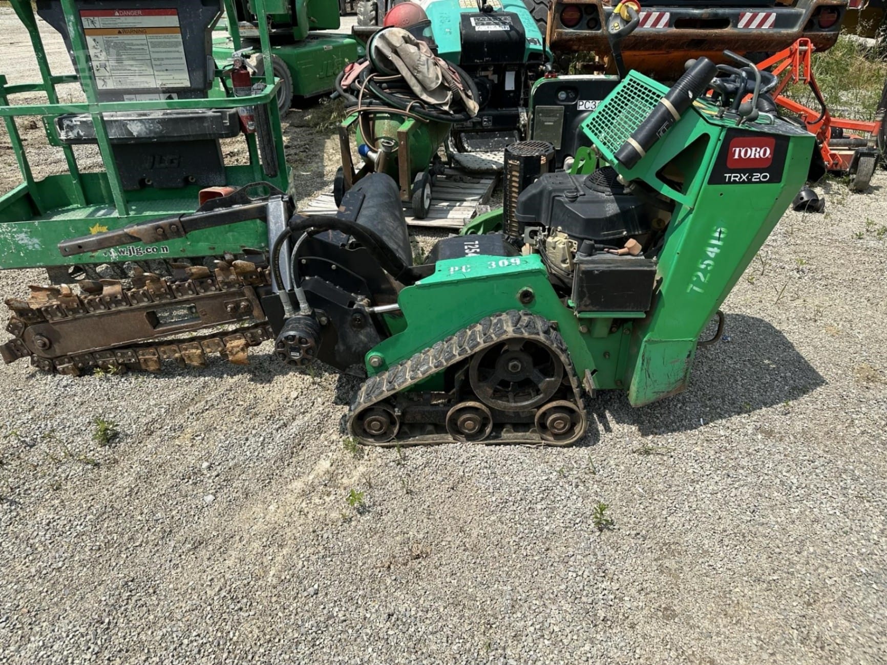 2016 Toro TRX20 Trencher Walk Behind for sale in Dupont, IN - primary listing photo of 8