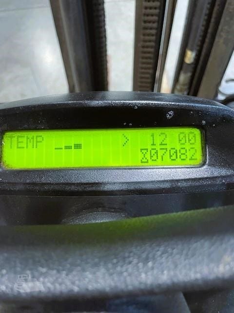 2016 Yale GLC040SVX Industrial Forklift Counterbalance for sale in Grimes, IA - listing photo 9 of 10