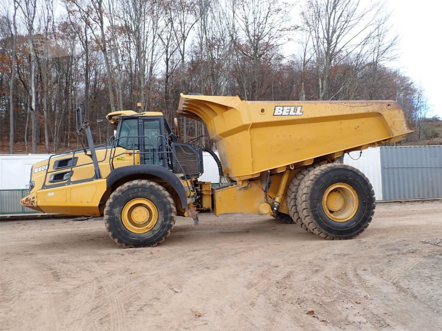 2017 Bell B60E Dumpers Haulers for sale in Carbondale, PA - listing photo 2 of 8