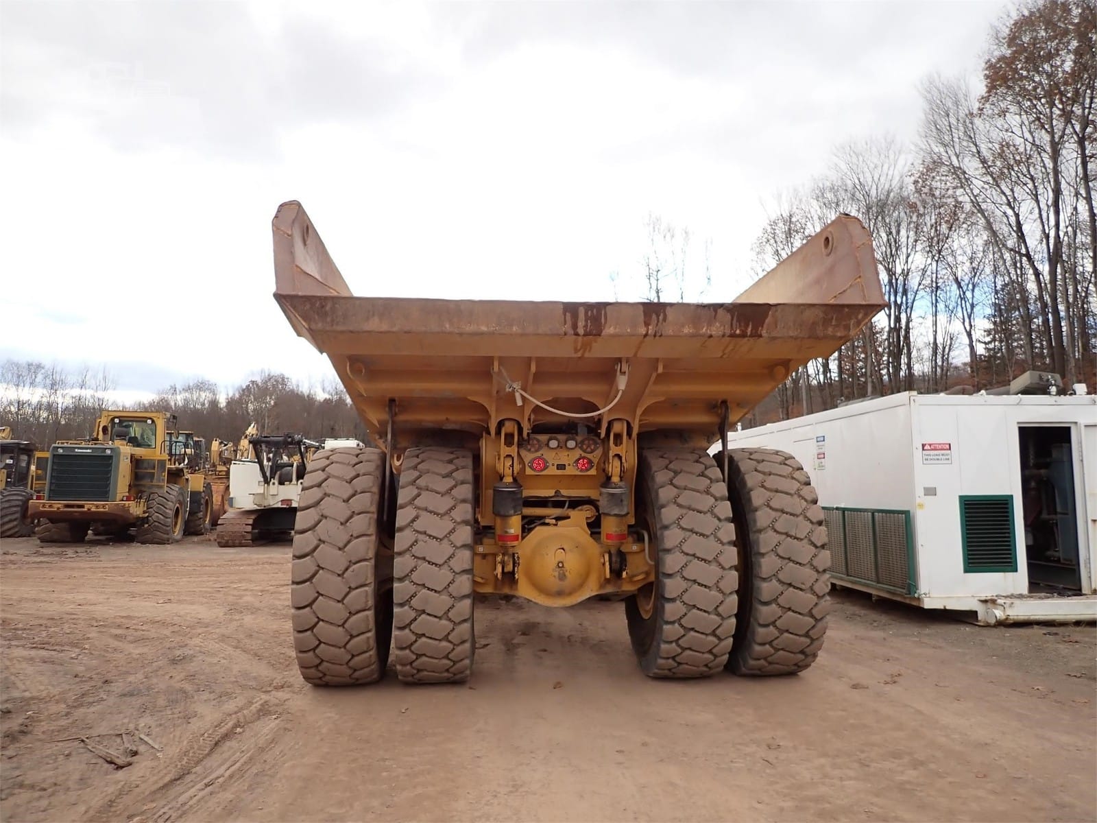 2017 Bell B60E Dumpers Haulers for sale in Carbondale, PA - listing photo 4 of 8