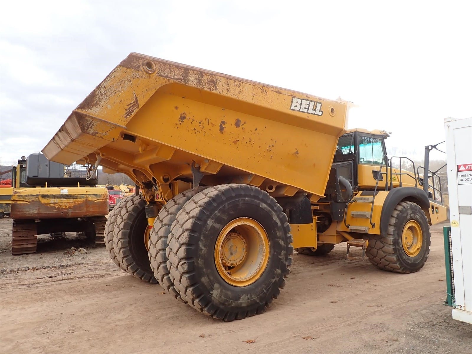 2017 Bell B60E Dumpers Haulers for sale in Carbondale, PA - listing photo 6 of 8