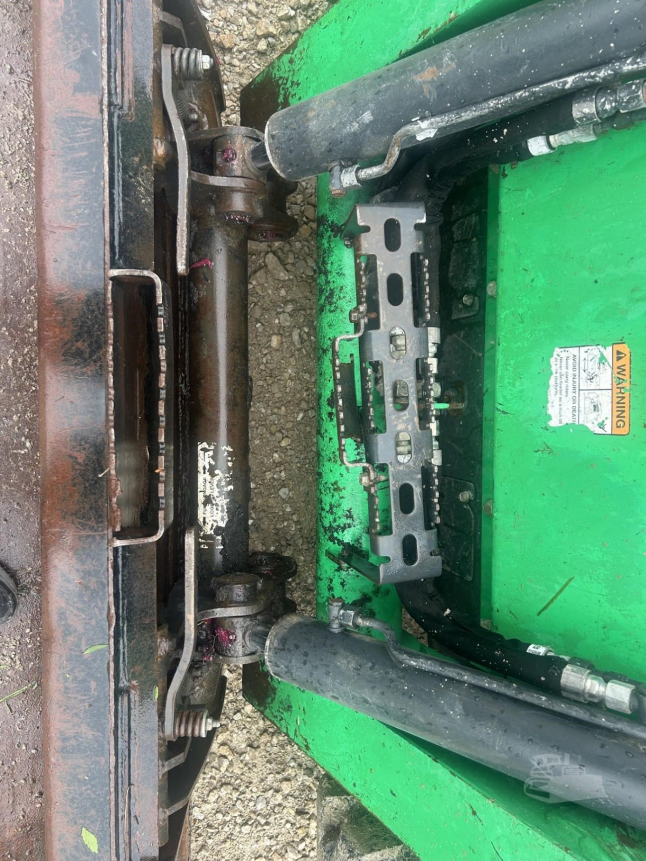 2017 Bobcat S650 Skid Steer Loaders for sale in Manchester, IA - listing photo 34 of 67