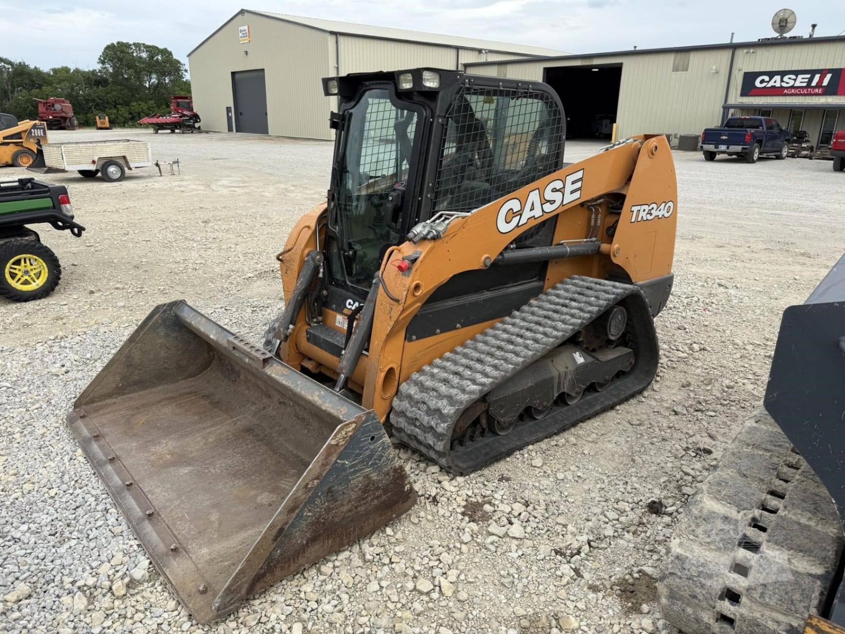 2017 CASE TR340 Track Loaders for sale in Humboldt, NE - listing photo 2 of 6