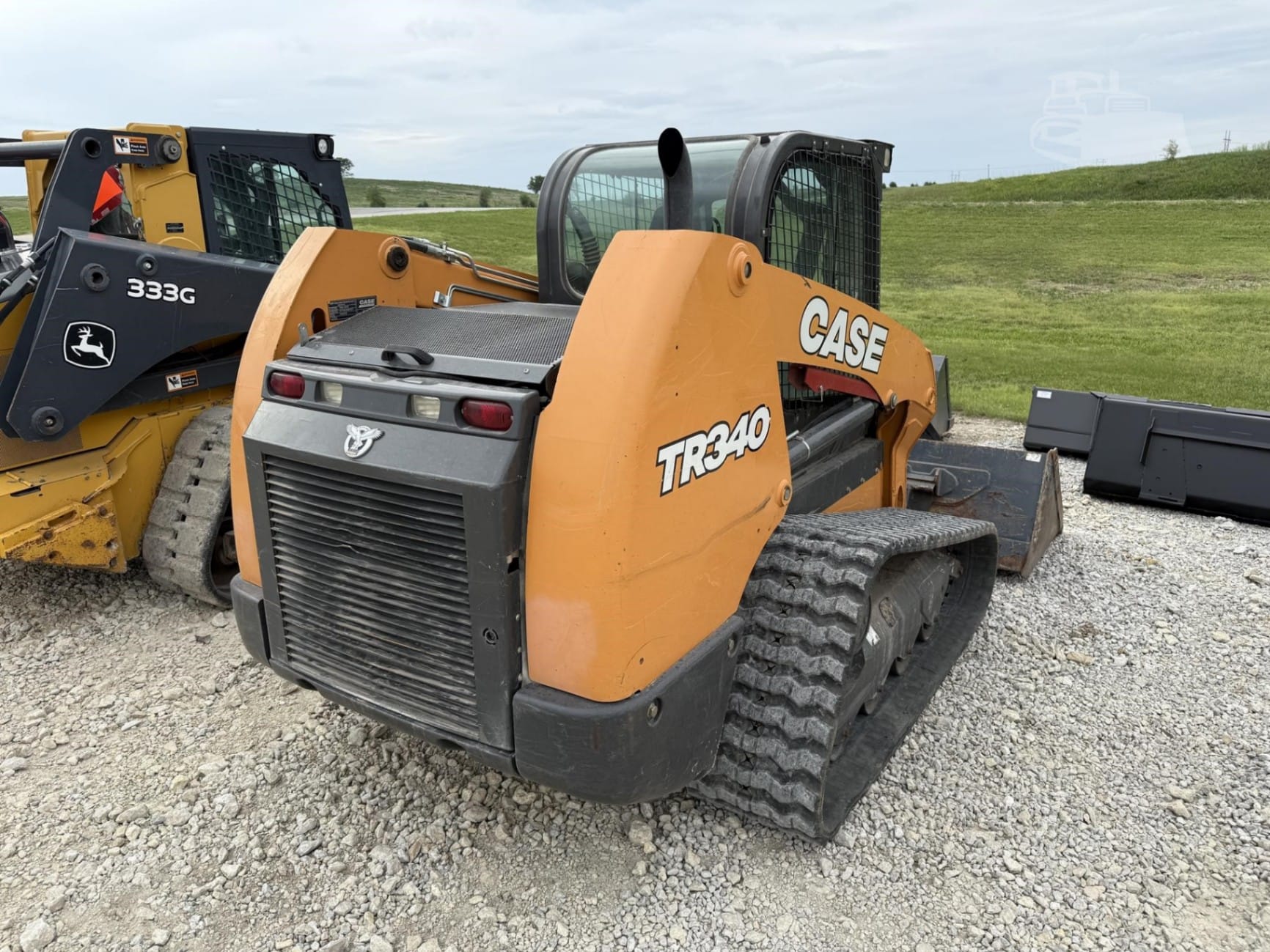 2017 CASE TR340 Track Loaders for sale in Humboldt, NE - listing photo 5 of 6