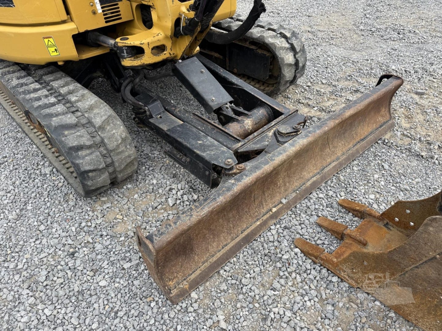 2017 Caterpillar 303.5E2 CR Excavators for sale in McAlester, OK - listing photo 3 of 8