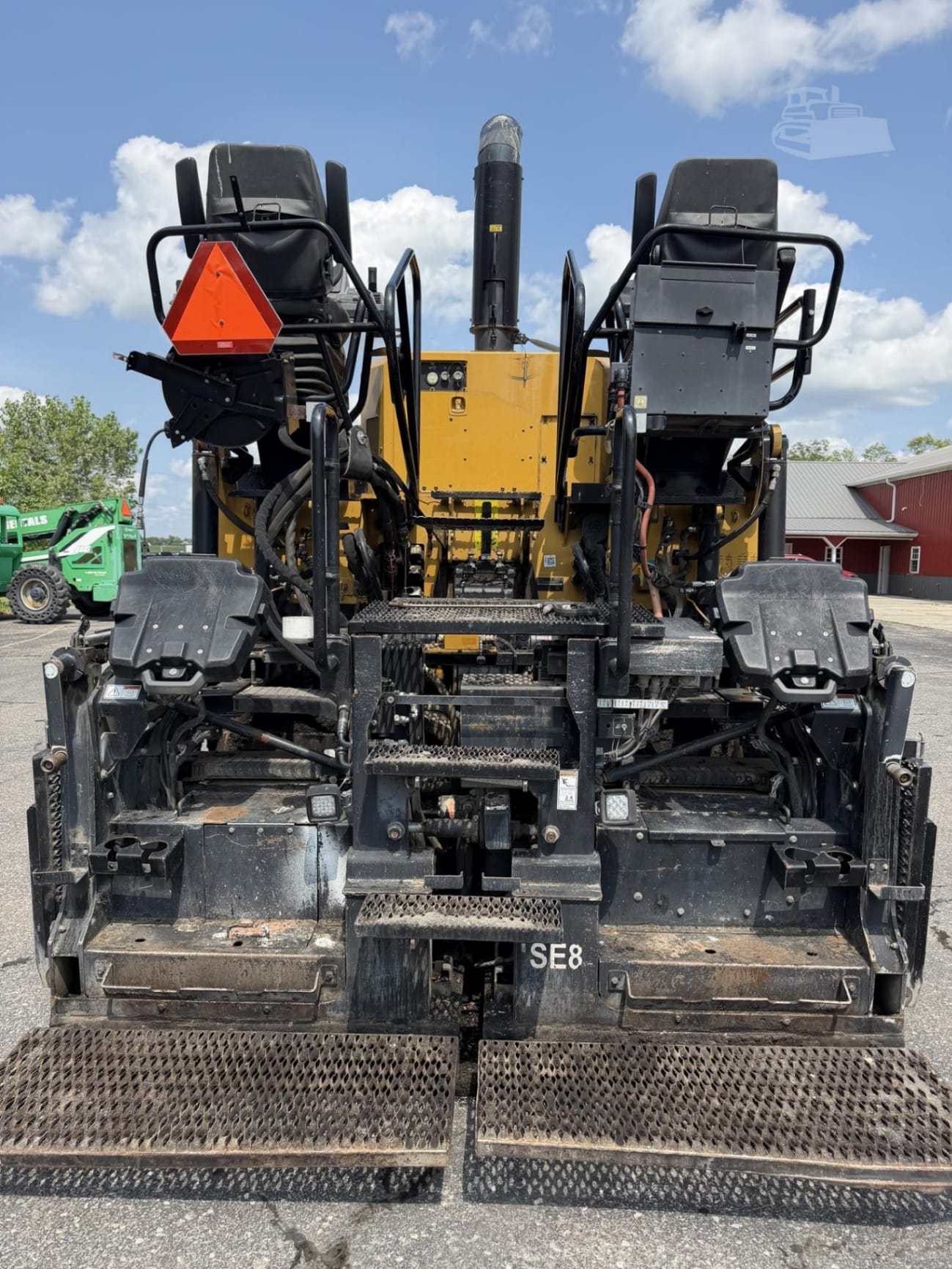 2017 Caterpillar AP-555F Asphalt Pavers for sale in Flat Rock, IN - listing photo 5 of 6