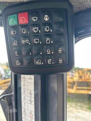 2017 John Deere 550K Dozers for sale in Edon, OH - listing photo 2 of 6