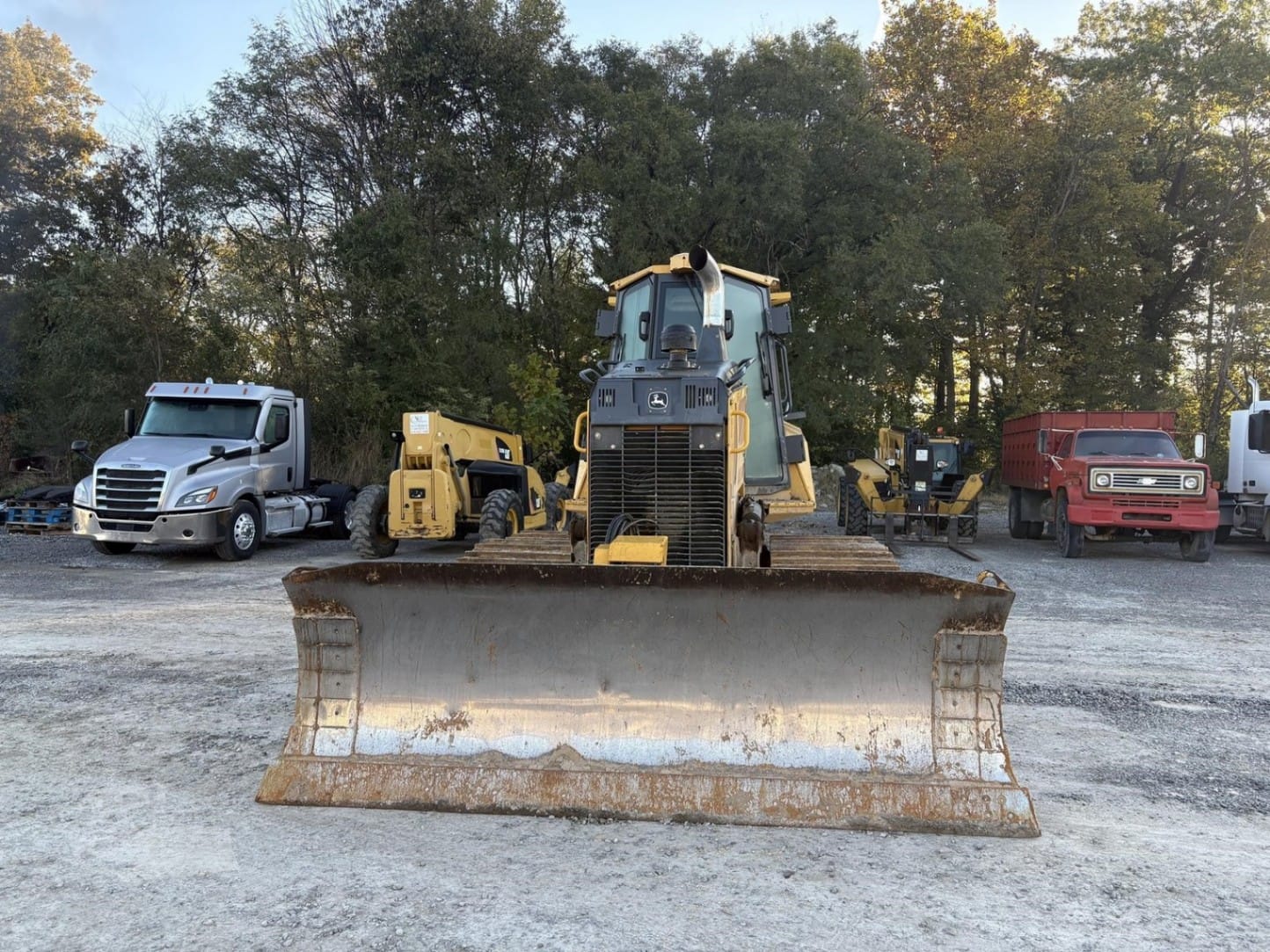 2017 John Deere 700K LGP Dozers for sale in Fairfield, IL - listing photo 8 of 8