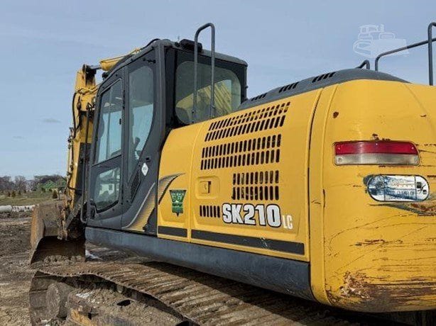 2017 Kobelco SK210 LC-9 Excavators for sale in City, IL - listing photo 3 of 8