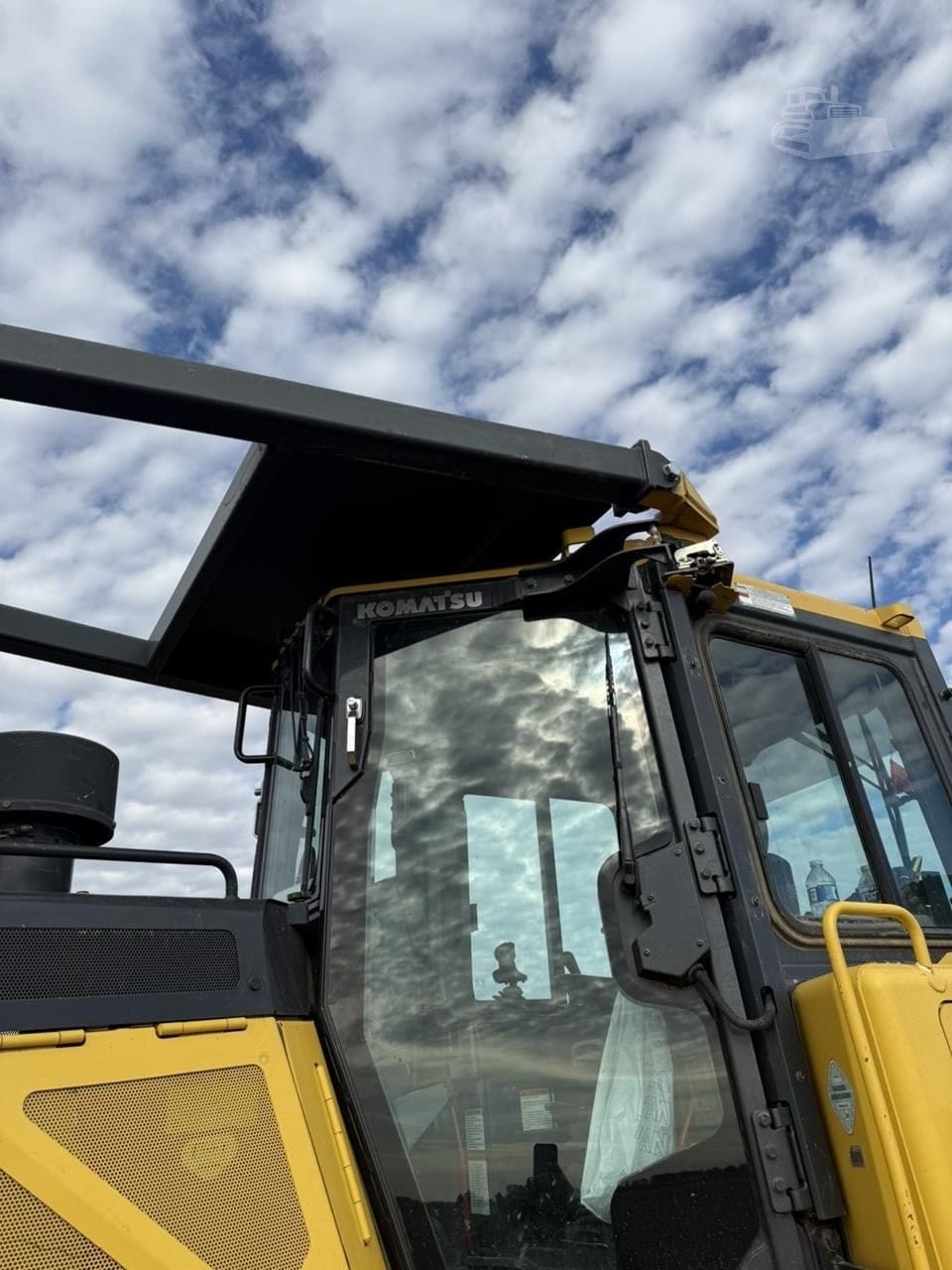 2017 Komatsu D65EX-18 Dozers for sale in Mount Sterling, IL - listing photo 3 of 8