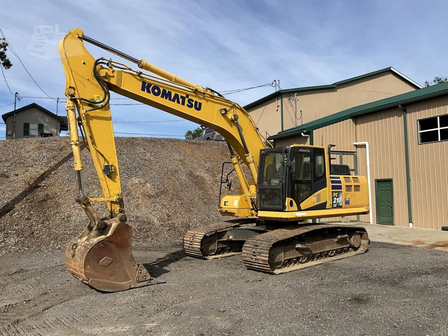 2017 Komatsu PC210LC-11 Excavators for sale in Pittston Township, PA - primary listing photo of 8