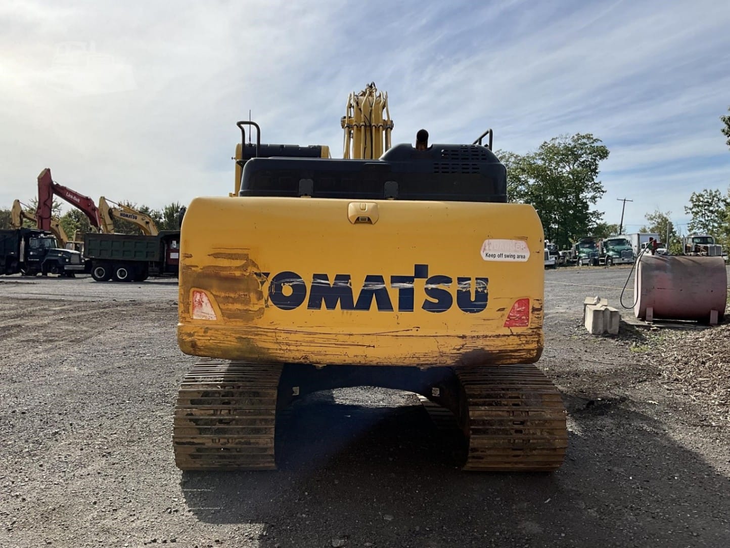 2017 Komatsu PC210LC-11 Excavators for sale in Pittston Township, PA - listing photo 4 of 8