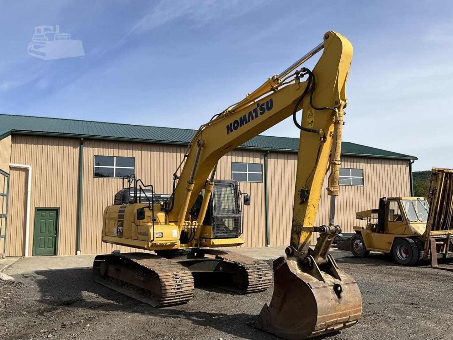 2017 Komatsu PC210LC-11 Excavators for sale in Pittston Township, PA - listing photo 6 of 8