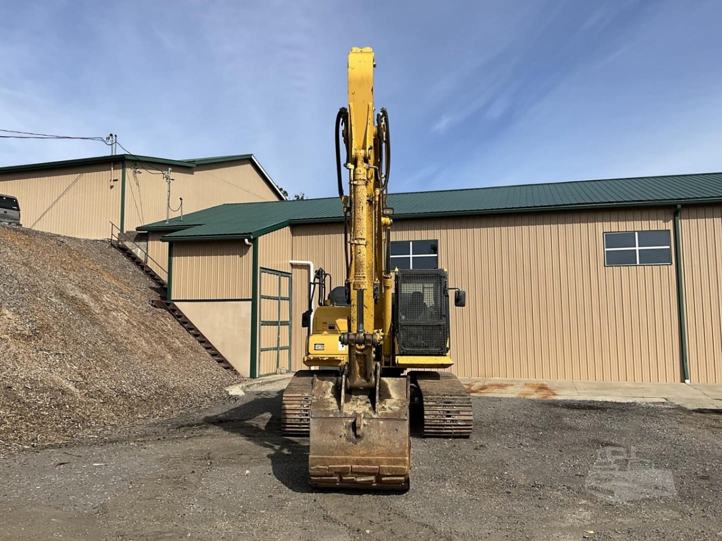 2017 Komatsu PC210LC-11 Excavators for sale in Pittston Township, PA - listing photo 7 of 8
