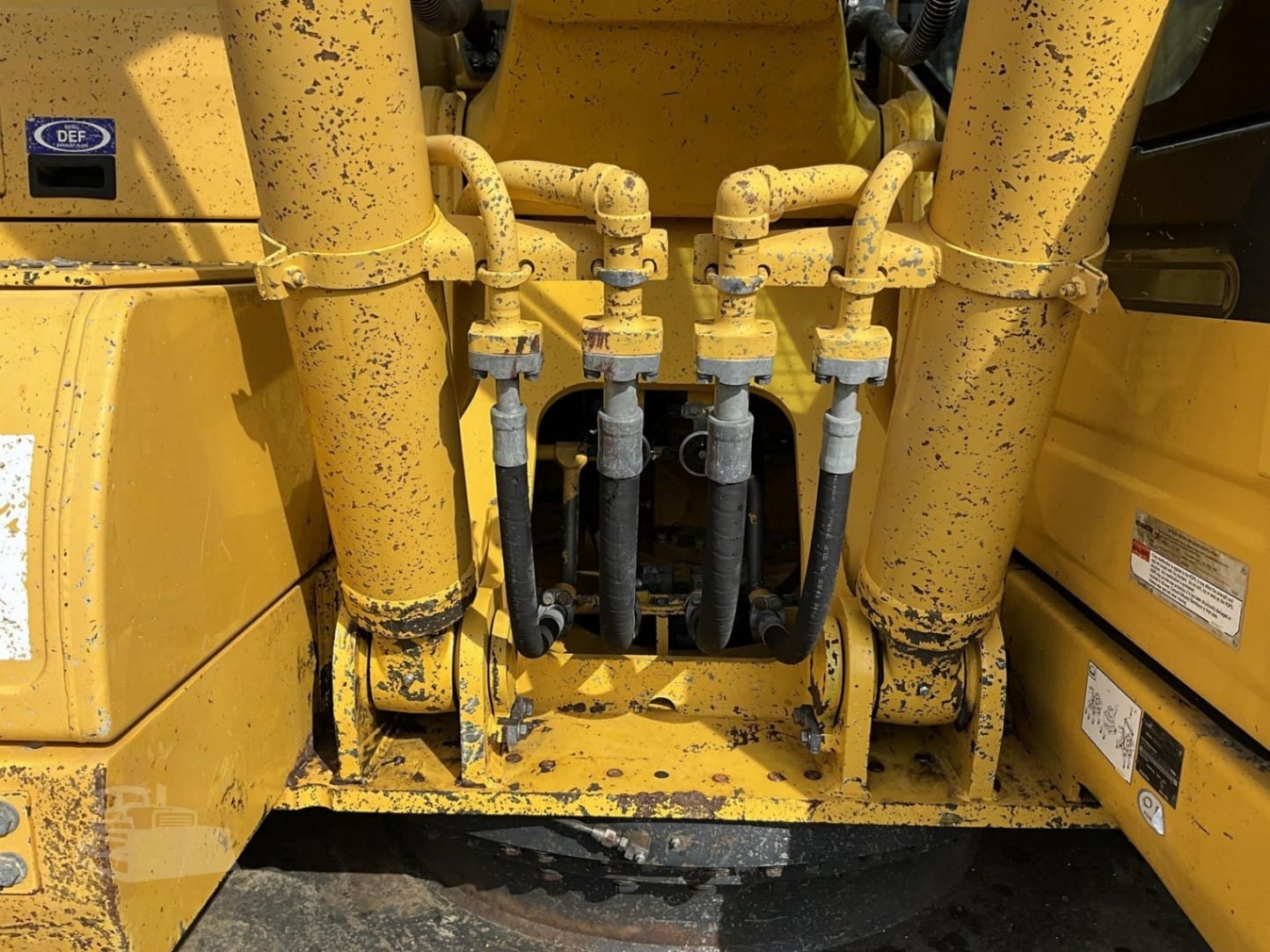 2017 Komatsu PC210LC-11 Excavators for sale in Pittston Township, PA - listing photo 8 of 8