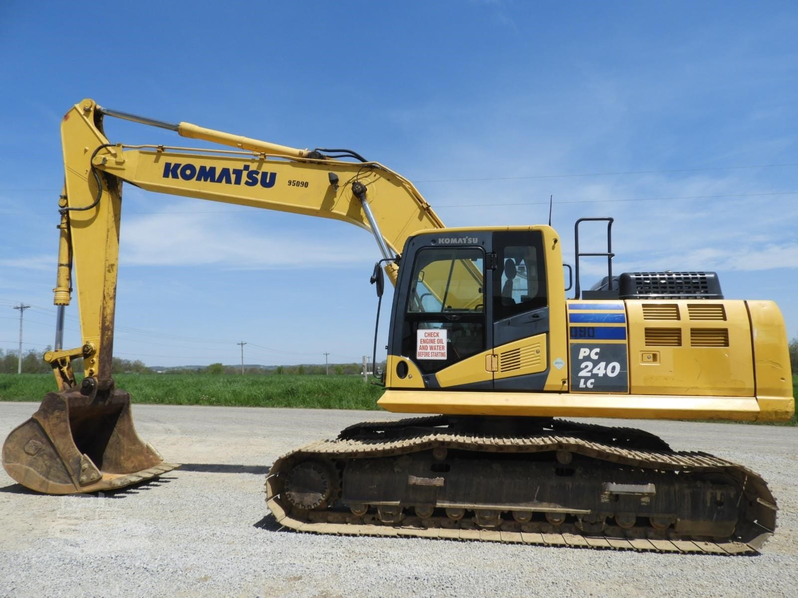 2017 Komatsu PC240LC-11 Excavators for sale in Holmesville, OH - primary listing photo of 8