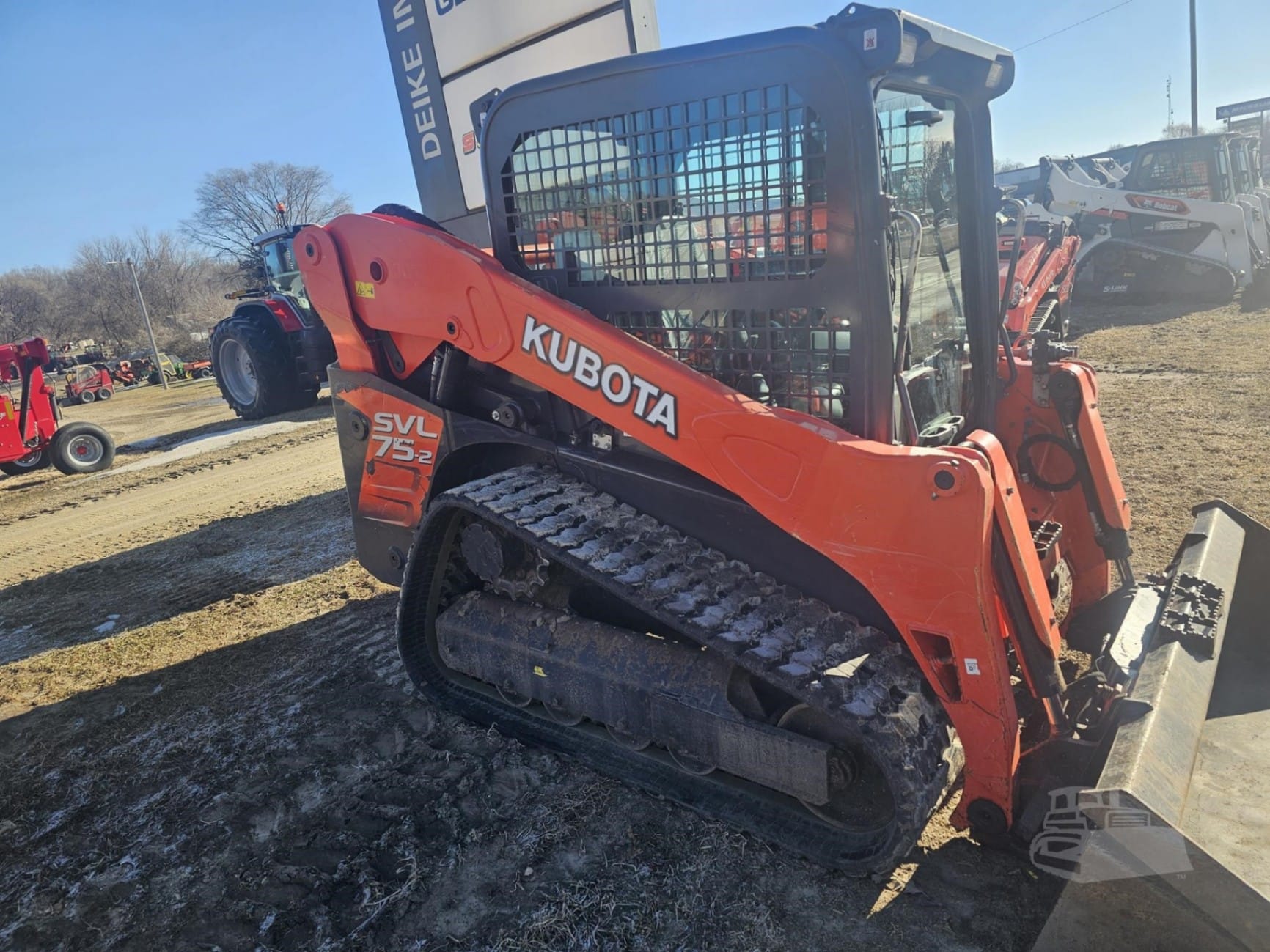 2017 Kubota SVL75-2 Track Loaders for sale in Waverly, IA - primary listing photo of 8