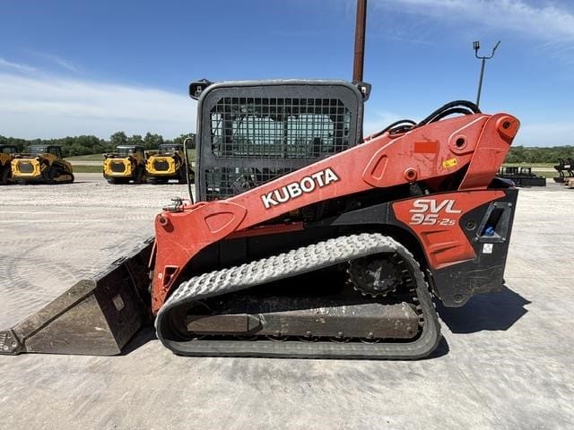 2017 Kubota SVL95-2S Track Loaders for sale in Otley, IA - listing photo 3 of 8