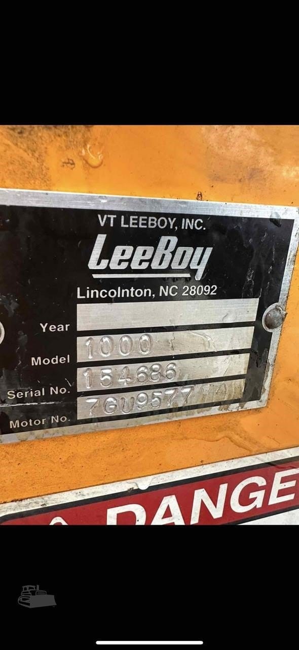 2017 Leeboy 1000G Asphalt Pavers for sale in Flat Rock, IN - listing photo 2 of 8