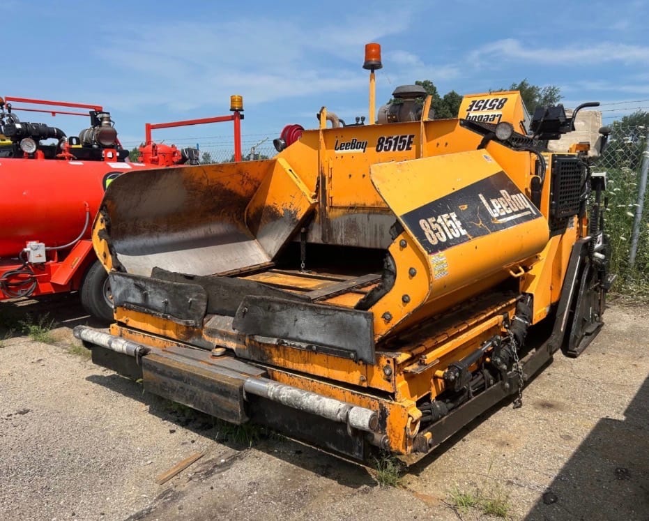 2017 Leeboy 8515E Asphalt Pavers for sale in City, MO - primary listing photo of 3