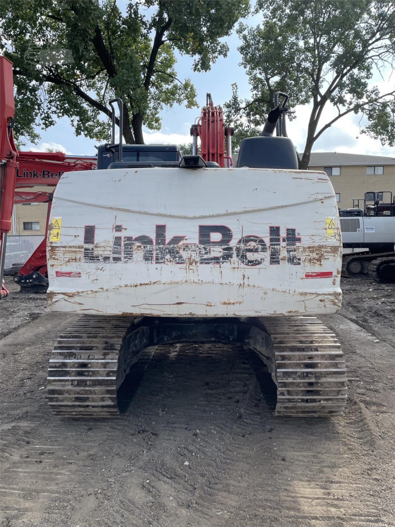 2017 Link-Belt 160 X4 Excavators for sale in Chicago Ridge, IL - listing photo 4 of 12