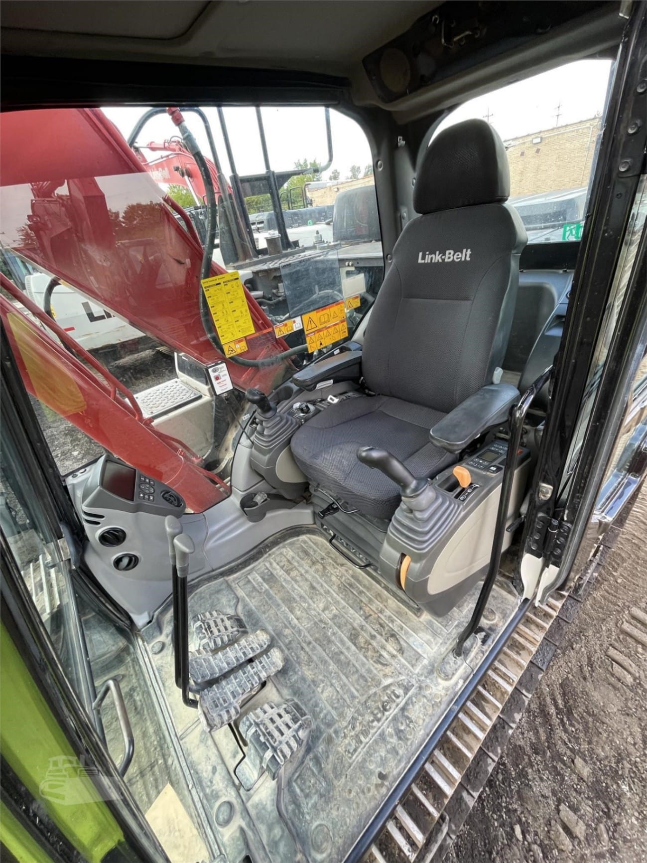2017 Link-Belt 160 X4 Excavators for sale in Chicago Ridge, IL - listing photo 7 of 12
