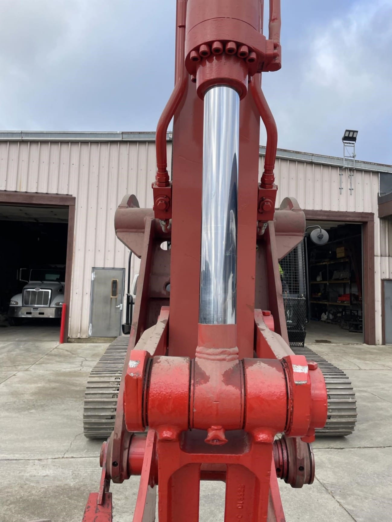 2017 Link-Belt 210 X4 Excavators for sale in Chicago Ridge, IL - listing photo 17 of 19