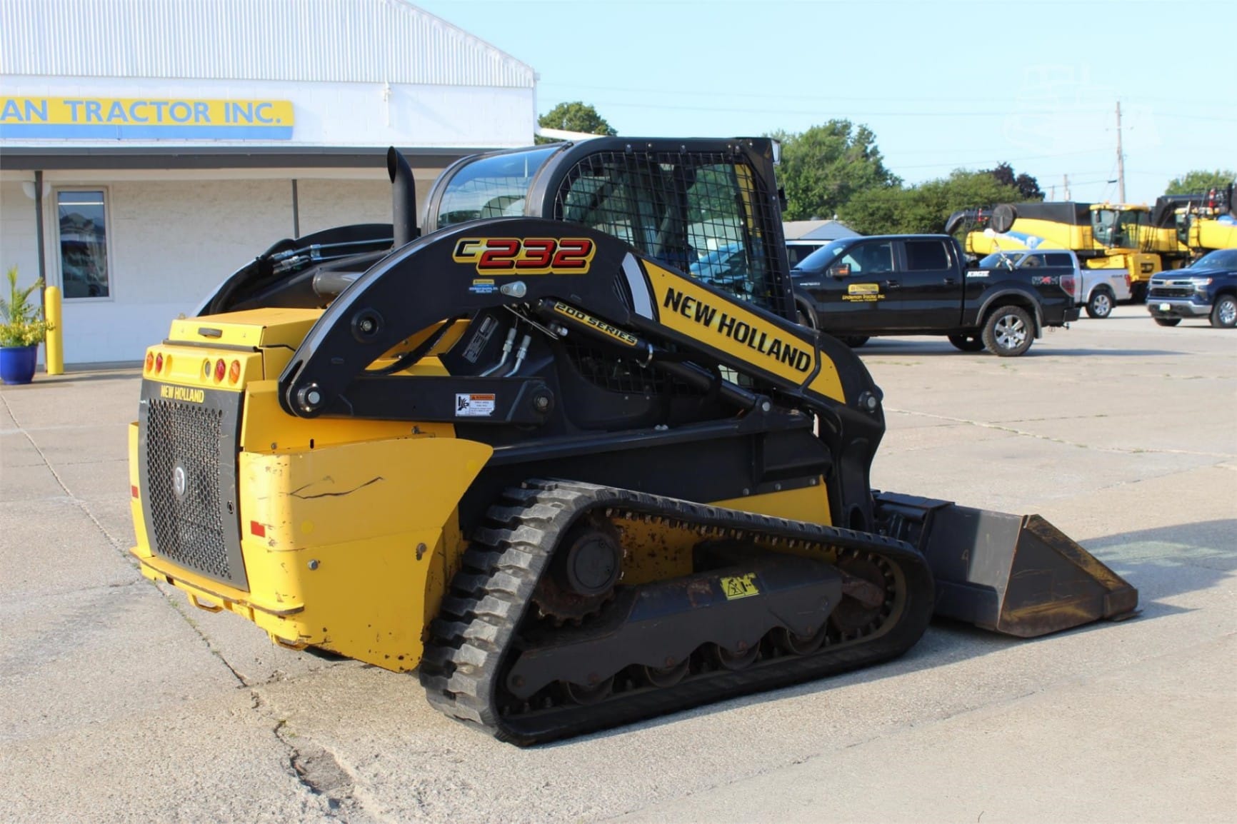 2017 New Holland C232 Track Loaders for sale in Atlantic, IA - listing photo 4 of 15