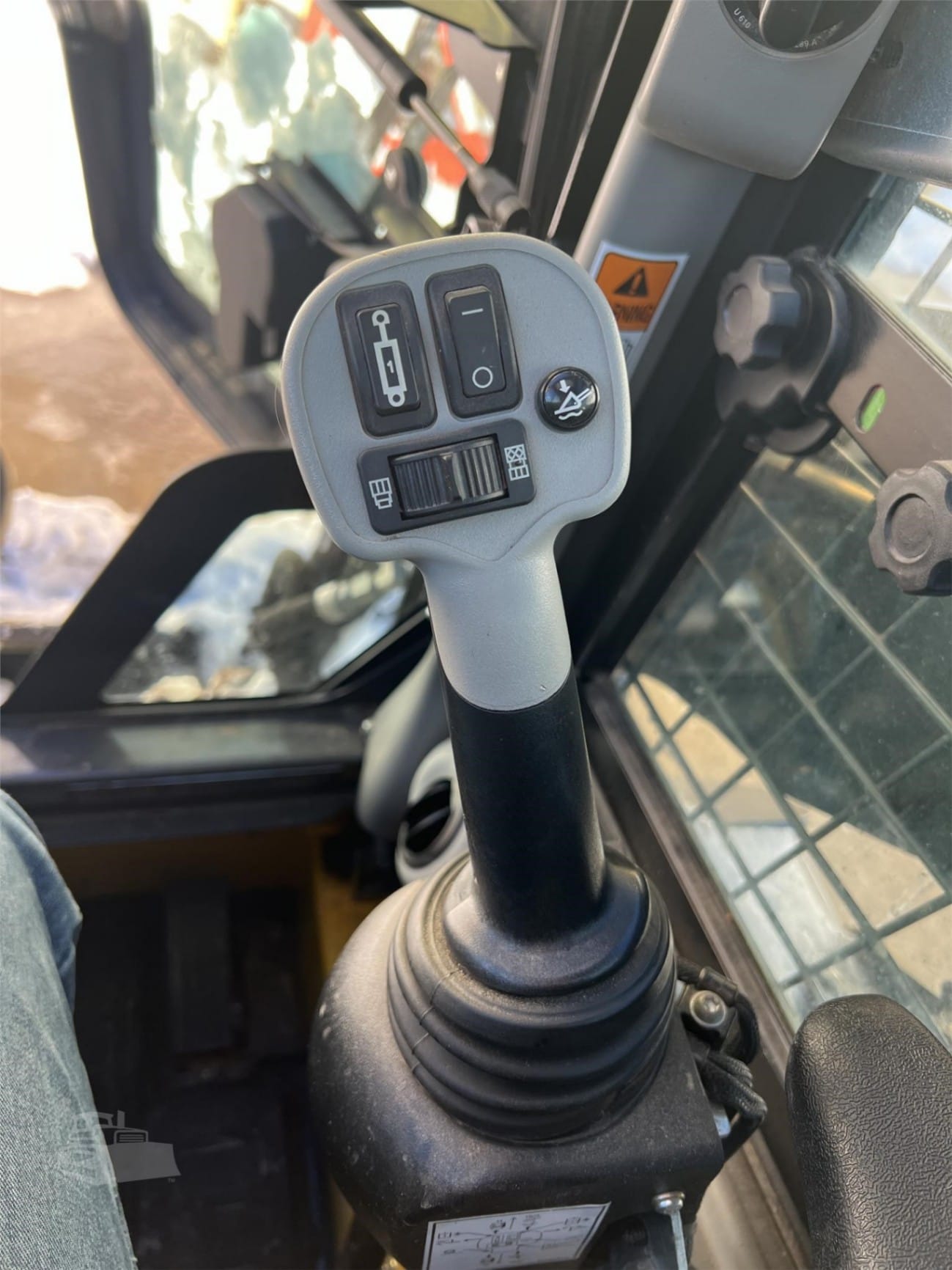 2017 New Holland C238 Track Loaders for sale in Bassett, NE - listing photo 7 of 8